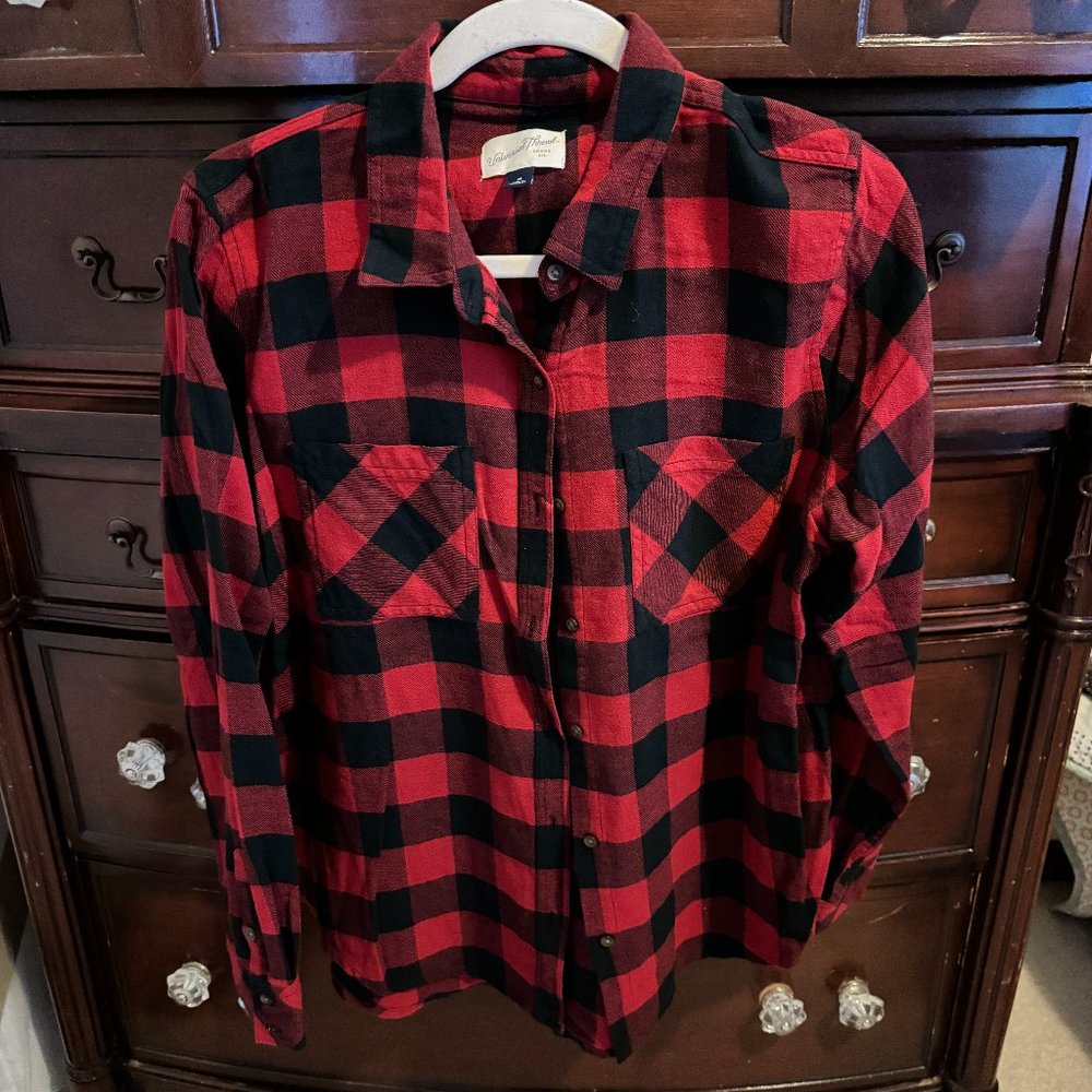 Universal Thread Buffalo Plaid Flannel Shirt - Size M